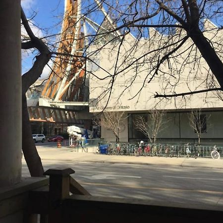 Cozy Downtown Private Rooms Near Ago Торонто Экстерьер фото